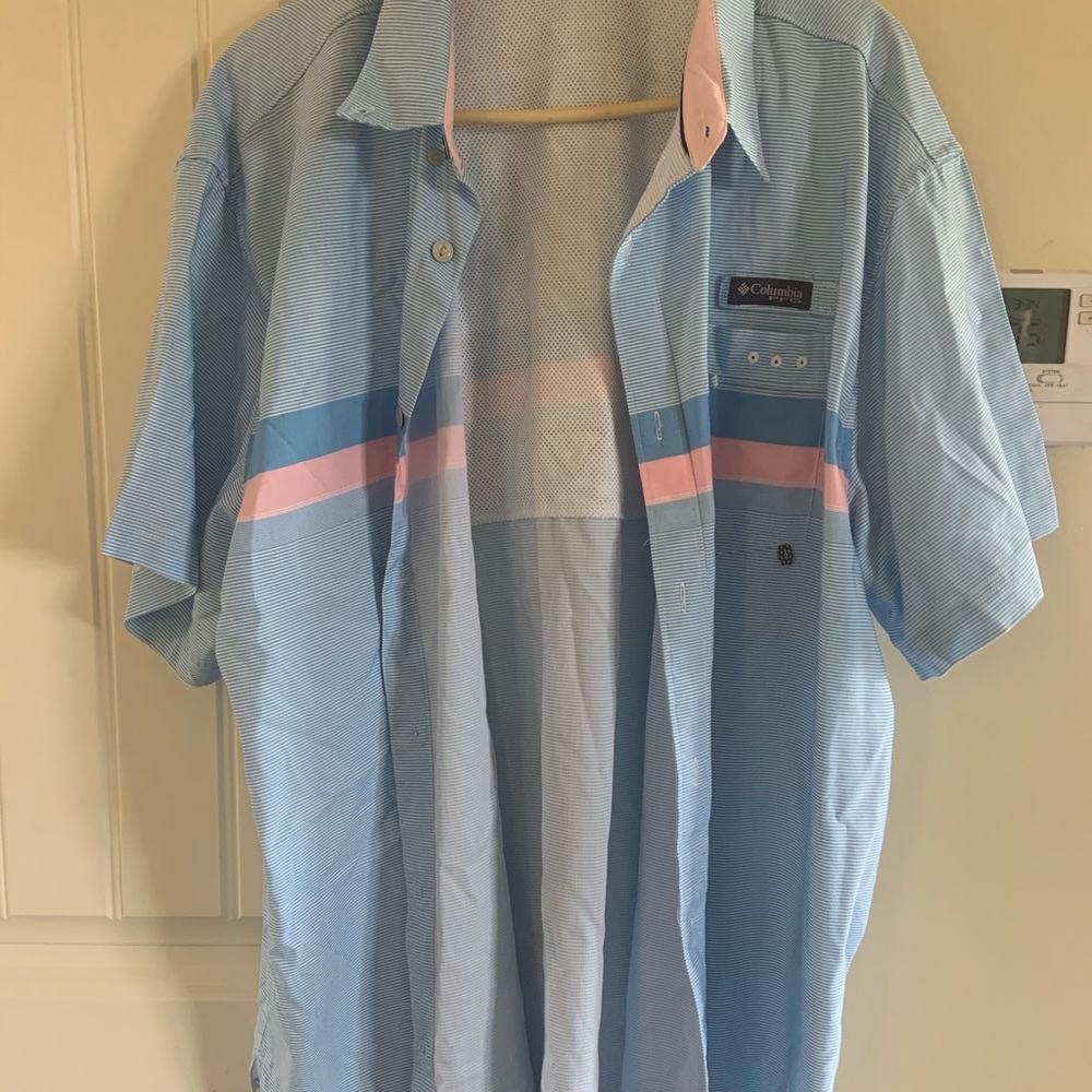 Columbia button down shirt